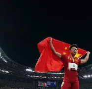 竞技场上擦出火花，胜利者闪耀表现的简单介绍