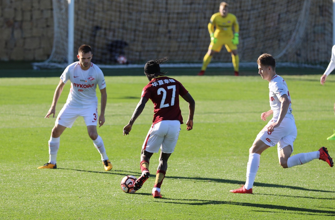 捷克篮球职业联盟签下新外援!球队实力提升 捷克篮球职业联盟签下新外援!球队实力提升