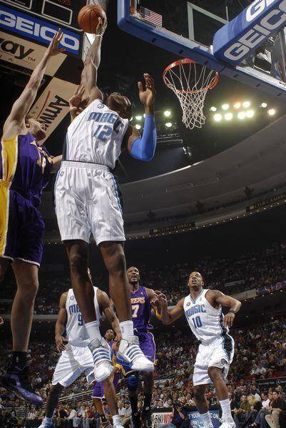 魔术客场负于老鹰遭遇两连败 魔术客场负于老鹰遭遇两连败