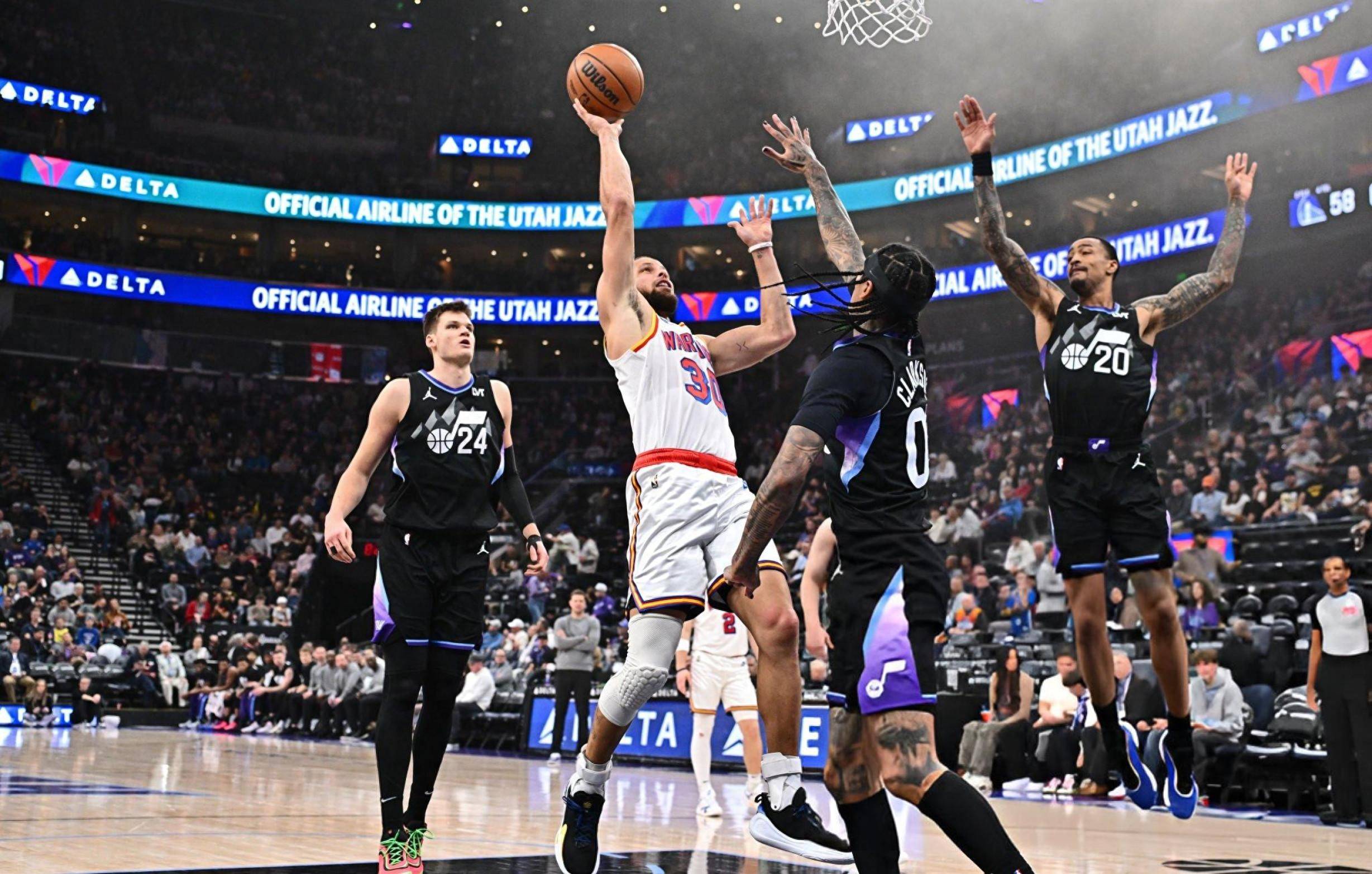 勇士遭爵士逆袭,失去领先优势 勇士遭爵士逆袭,失去领先优势