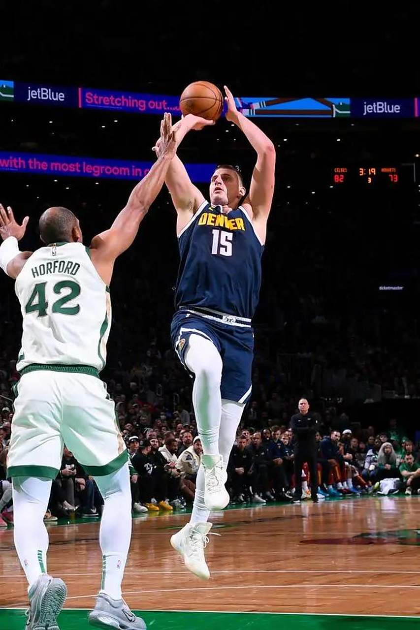 凯尔特人逆转掘金,约基奇表现抢眼 凯尔特人逆转掘金,约基奇表现抢眼