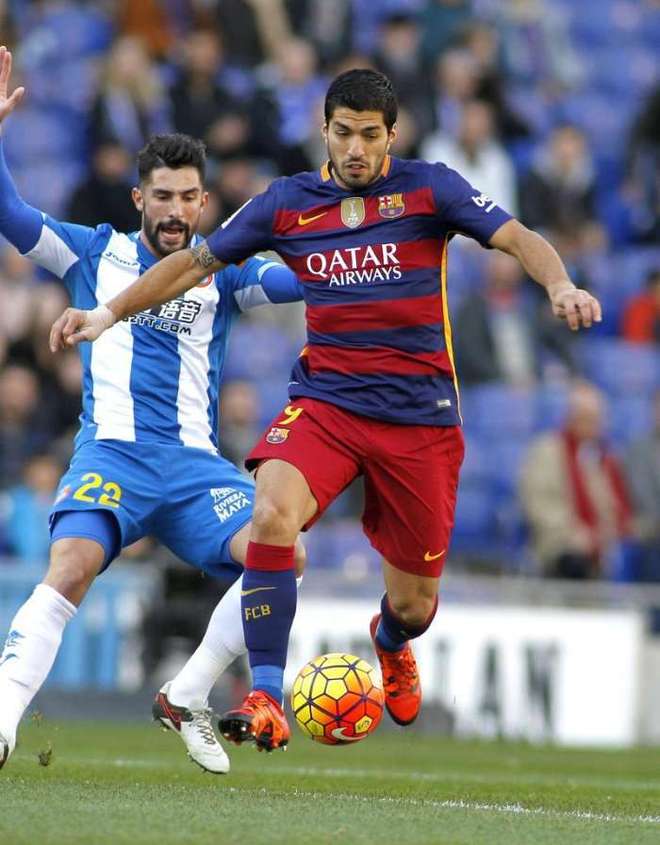 塞内加尔碾压瑞士，苏亚雷斯点燃赛场的简单介绍